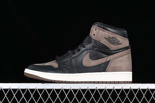 【500】[DZ5485-020]-[AIR JORDAN 1 RETRO HIGH OG BLACK/METALLIC GOLD/PALOMINO/SAIL]-[MAN:40-48]