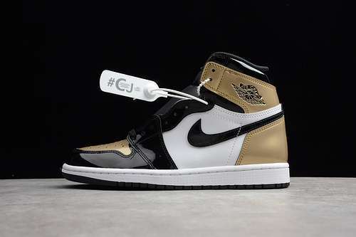 [861428-007]-[CJ AIR JORDAN RETRO 1 HIGH OG NRG BLACK/METALLIC GOLD/WHITE]