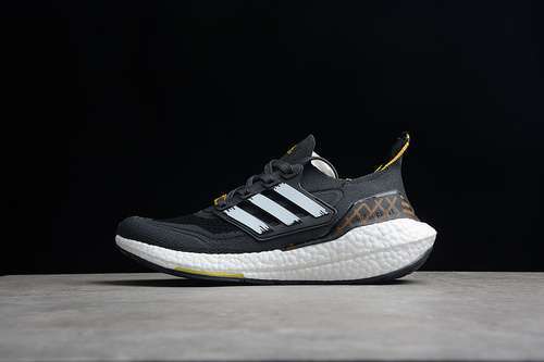【300】[GW5838]-[ULTRABOOST 21 CITY PACK HONG KONG GREY FIVE/CLOUD WHITE/SOLAR GOLD]-[MAN:39-45]