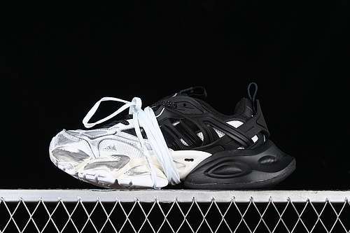 【300】[IH0068]-[VENTO XLG DELUXE WHITE/BLACK]-[WOMAN:35-39]-[MAN:40-45]