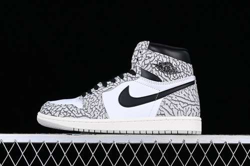【500】[DZ5485-0524]-[AIR JORDAN 1 RETRO HIGH OG WHITE CEMENT TECH GREY/MUSLIN/BLACK/WHITE]