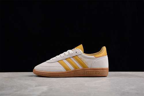 【220】[GY7399]-[ADIDAS MUNCHEN CREAM WHITE/MESA/GUM]-[WOMAN:36-39]-[MAN:40-45]