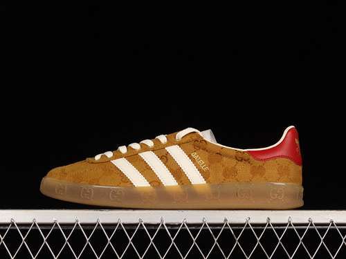 【440】[HQ8850]-[GU*CCI X GAZELLE GG MONOGRAM MESA/WHITE/RED]-[WOMAN:36-39]-[MAN:40-45]
