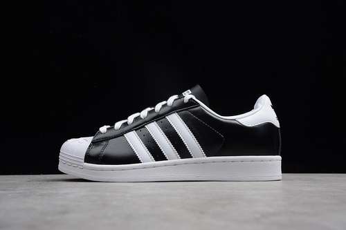[S83386]-[SUPERSTAR NIGO BEARFOOT CORE BLACK-FTWR WHITE]-[WOMAN:36-39 1/3]-[MAN:40-44]-[OG00110]
