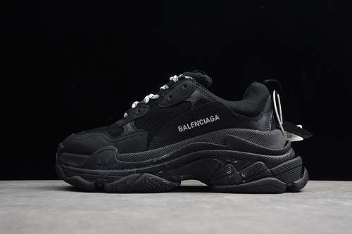 [ECBA700322G]-[TRIPLE S SNEAKER DADSHOE BLACK/BLACK]-[WOMAN:35-39]-[MAN:40-45]-[1.8-200]
