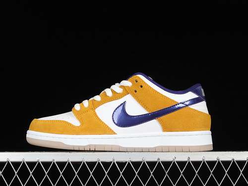 【300】[BQ6817-800]-[DUNK LOW PRO SB &#x27;LASER ORANGE&#x27;LASER ORANGE/REGENCY PURPLE]-[UNI