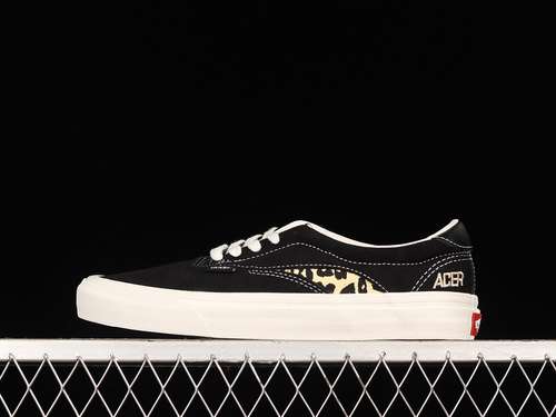 【250】[VN0A4UWYTYQ]-[LEOPARD ACER NI SP BLACK/BLACK/WHITE]-[WOMAN:35-39]-[MAN:40-44]