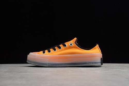 【260】[168571C]-[CHUCK TAYLOR ALL-STAR 70S LOW ORANGE/YELLOW/BLACK]-[WOMAN:35-39]-[MAN:40-44]
