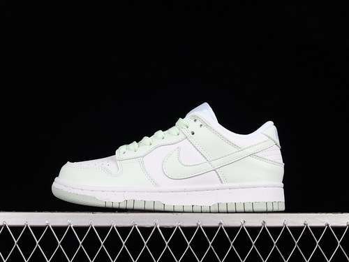 【270】[DN1431-102]-[DUNK LOW NEXT NATURE WHITE/BARELY GREEN]-[WOMAN:36-40]
