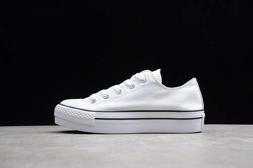 [53-51-59]-[560251C]-[PLATFORM CHUCK TAYLOR ALL-STAR LOW TOP LIFT WHITE/BLACK/EGRET]-[WOMAN:35-40]