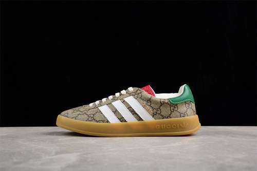 【380】[715222 FAAR3 9751]-[ADIDAS ORIGINALS GAZELLE ESQUISITE GU*CCI BROWN/WHITE/GREEN/RED]
