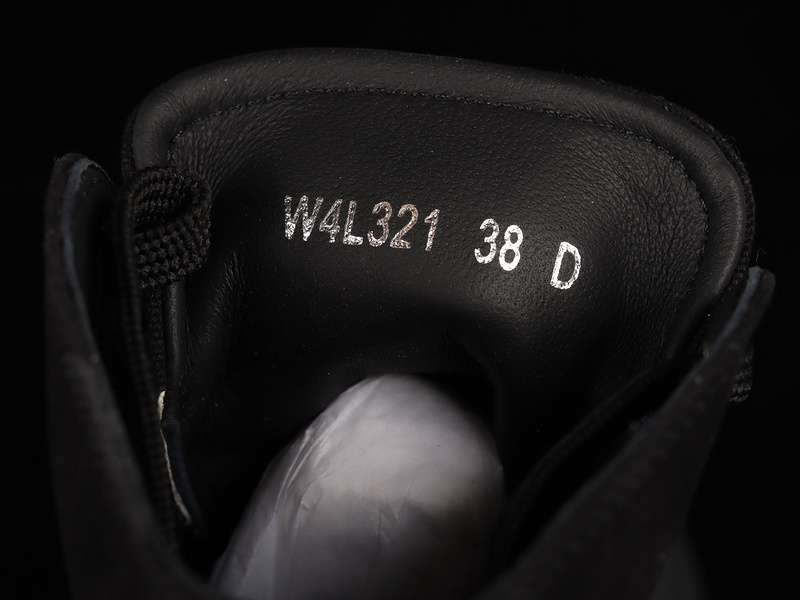35-44 (12).jpg