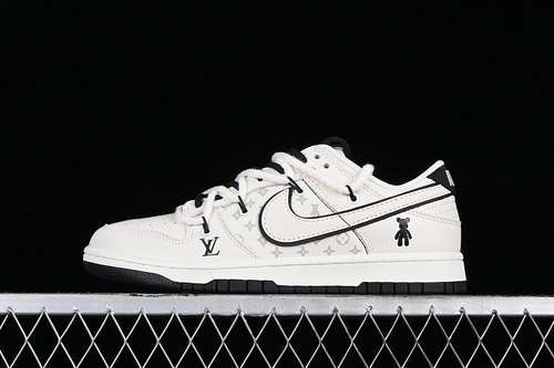 【360】[FC1688-135]-[SB DUNK LOW L*V WHYITE/BLACK]-[WOMAN:36-39]-[MAN:40-45]