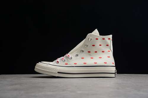 【260】[A01601C]-[CHUCK TAYLOR ALL-STAR 70S EMBROIDERED LIPS HIGH LOVE ME INTAGE WHITE/UNIVERSITY RED]