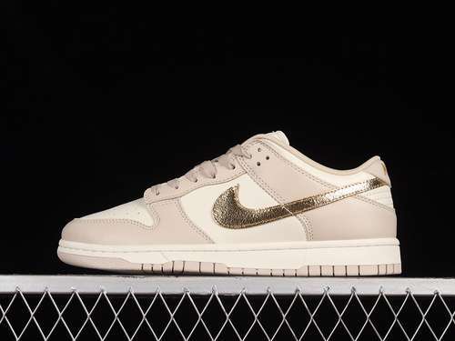 【320】[DX5930-001]-[SB DUNK LOW PHANTOM/METALLIC GOLD/SANDDRIFT/SAIL]-[WOMAN:36-39]-[MAN:40-47.5]