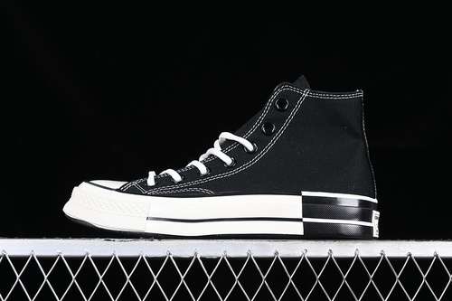 【240】[A08134C]-[CHUCK 1970S WHITE/BLACK]-[WOMAN:35-39]-[MAN:40-44]