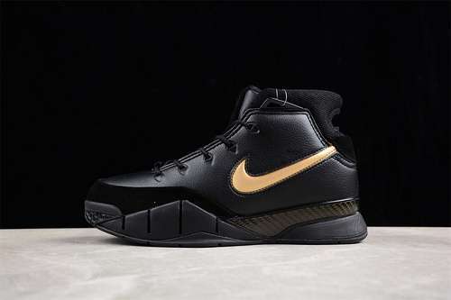 【360】[AQ2728-002]-[KOBE1 PROTRO BLACK/GOLD]-[MAN:40-46]