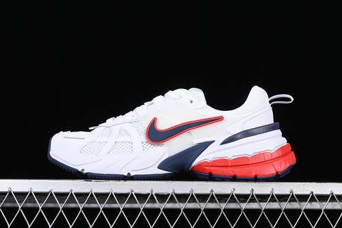 【290】[FD0736-110]-[V2K RUNTEKK 3XL WHITE/BLACK/RED]-[WOMAN:36-39]-[MAN:40-45]