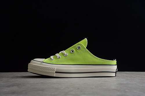 【220】[172142A]-[CHUCK TAYLOR ALL-STAR LOW WHITE/GREEN/GREEN]-[WOMAN:35-40]