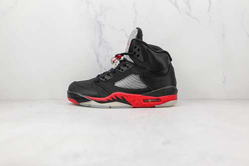 【380】[136027 -006]-[AIR JORDAN 5 RETRO  SATIN BRED BLACK/UNIVERSITY RED]-[WOMAN:36-39]-[MAN:40-46]