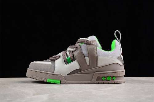 【630】[LOUIS VUITTON L*V GREY/BROWN/GREEN]-[WOMAN:35-39]-[MAN:40-45]