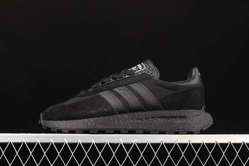 【280】[GW1211]-[RETROPY E5 SHOES CORE BLACK/CORE BLACK/CORE BLACK]-[WOMAN:36-39]-[MAN:40-45]