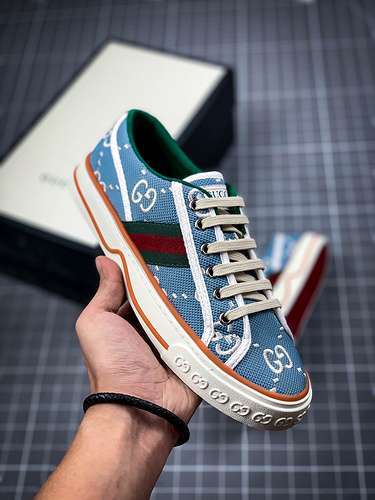 【450】[GU*CCI TENNIS 1977 PRINT SNEAKER BLUE/WHITE/GREEN]-[WOMAN:35-40]