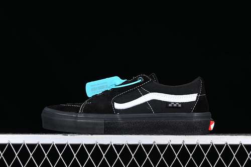 【220】[VN0A5FCF1KP]-[SK8 LOW BLACK/WHITE]-[WOMAN:35-39]-[MAN:40-44]