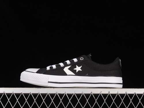 【220】[161595C]-[CHUCK TAYLOR ALL STAR PLAYER LOW TOP BLACK/BLACK/WHITE]-[WOMAN:35-39]-[MAN:40-44]