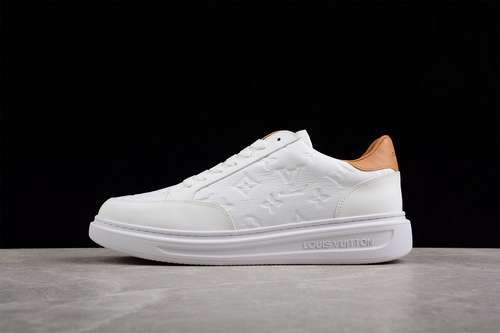 【450】[L*V STELLAR SNEAKERS WHITE/WHITE/LIGHT BROWN]-[MAN:39-45]