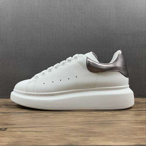 【320】[ALE*XANDER MCQUEEN WHITE/WHITE/SILVER GRAY]-[WOMAN:35-39]-[MAN:40-45]
