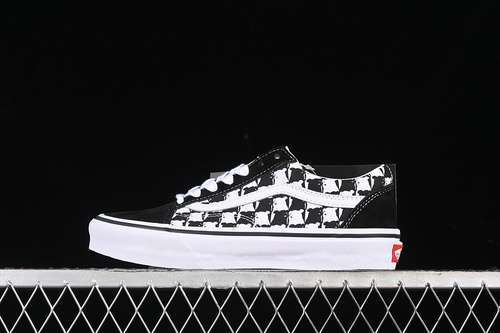 【220】[VN000D3CG03]-[VANS OLD SKOOL BLACK/WHITE]-[WOMAN:35-39]-[MAN:40-45]