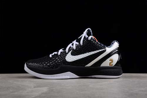 【520】[CW2190-002]-[ZOOM KOBE 6 PROTRO MAMBACITA SWEET SIXTEEN BLACK/WHITE]-[MAN:41-46]