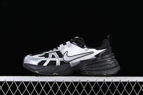 【260】[FD0736-100]-[V2K RUNTEKK 3XL WHITE/BLACK/GREY]-[WOMAN:36-39]-[MAN:40-45]