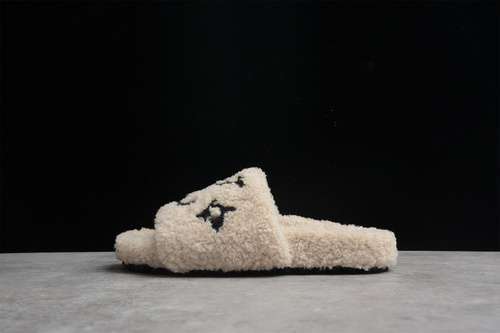 【200】[AG2U7AMDBJIN365]-[L*V STELLAR SNEAKER BEIGE/BEIGE/BLACK]-[WOMAN:35-40]