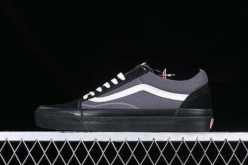 【220】[VN0A4P3XTJ1]-[VANS VAULT OG OLD SKOOL LX BLACK/FORGED IRON]-[WOMAN:35-39]-[MAN:40-44]