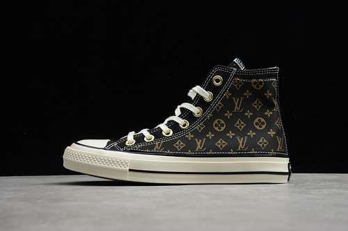 【250】[162009C]-[L*V X CHUCK TAYLOR ALL-STAR HIGH 70S BLACK/BLACK/GOLD]-[UNISEX:35-44]