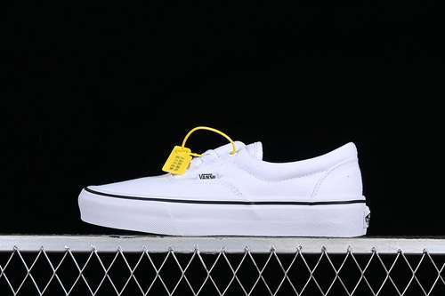 【210】[VN000EWZW00]-[ERA WHITE/BLACK]-[WOMAN:35-39]-[MAN:40-44]