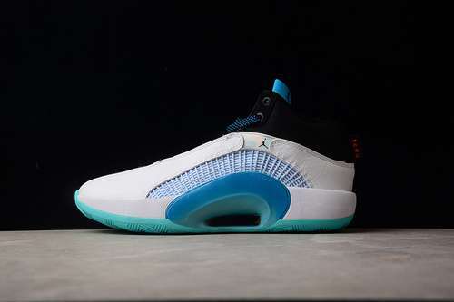 【400】[CZ8153-100]-[GUO AILUN X AIR JORDAN 35 GC PF MORPHO WHITE/BLACK/LASER BLUE/METALLIC SILVER]