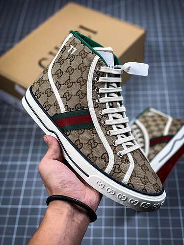 【480】[GU*CCI TENNIS 1977 PRINT SNEAKER BROWN/GREEN/RED-WHITE]-[WOMAN:35-39]-[MAN:40-44]