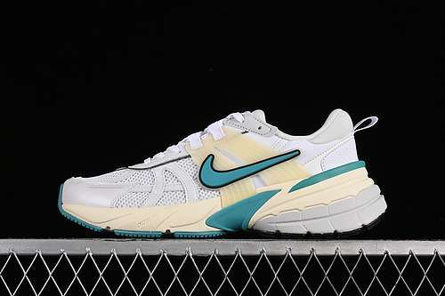 【260】[FD0736-105]-[V2K RUNTEKK RUN WHITE/COCONUT MILK/SUMMIT WHITE/DUSTY CACTUS]-[UNISEX:36-45]