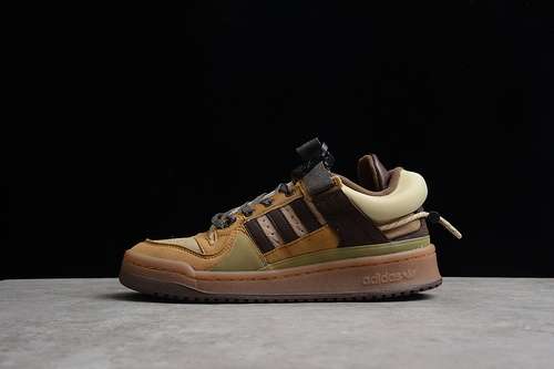 【340】[GW0264]-[BAD BUNNY X FORUM BUCKLE LOW THE FIRST CAFE CARDBOARD/SUPPLIER COLOUR/MESA]