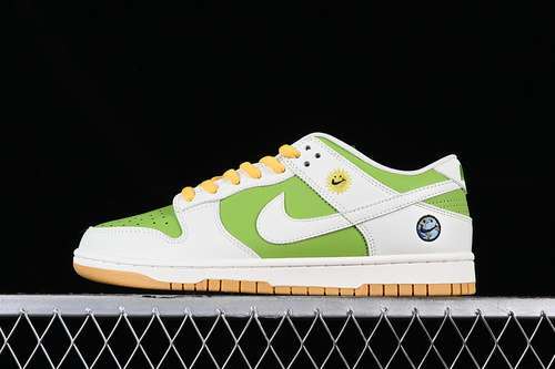 【330】[BB1609-115]-[SB DUNK LOW WHITE/GREEN]-[WOMAN:36-39]-[MAN:40-45]