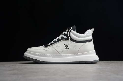 【520】[L*V ARCHLIGHT SNEAKERS WHITE/WHITE/BLACK]-[MAN:38-44]