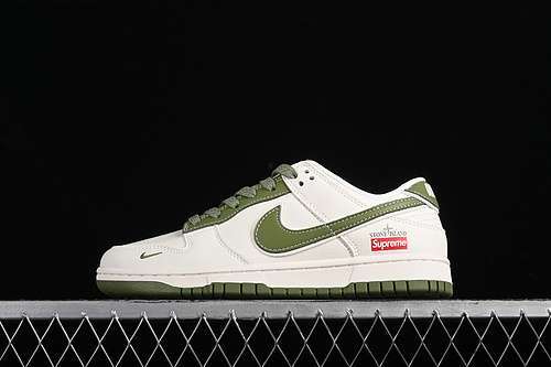 【360】[BB9866-004]-[SB DUNK LOW SUPREME OFF WHITE/GREEN]-[WOMAN:36-39]-[MAN:40-45]