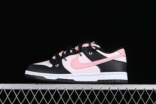 【300】[CW1590-100]-[SB DUNK LOW WHITE/BLACK/PINK]-[WOMAN:36-40]