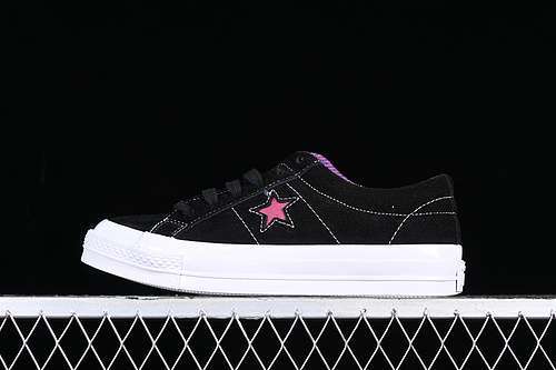 【230】[166847C]-[CONVERSE ONE STAR TROPICAL FEET BLACK]-[WOMAN:35-39]-[MAN:40-44]