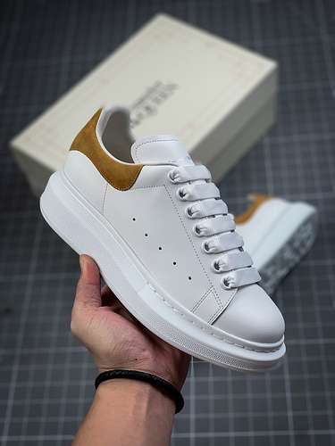 【580】[ALE*XANDER MCQUEEN WHITE/WHITE/BROWN]-[WOMAN:35-40]