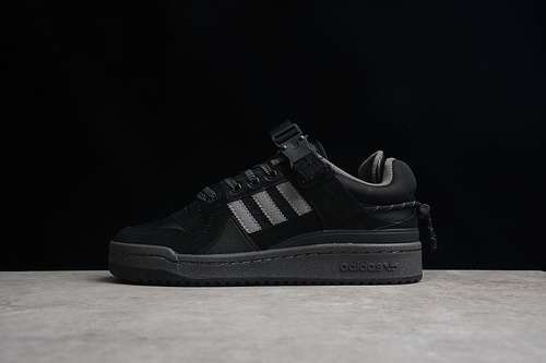 【300】[GW6021]-[BAD BUNNY X FORUM BUCKLE LOW BACK TO SCHOOL BLACK/BLACK/BLACK]-[WOMAN:36-39]-[40-45]
