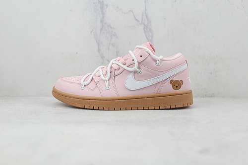 【320】[AIR JORDAN 1 LOW WHITE/SAKURA PINK/GUM]-[WOMAN:36-40]